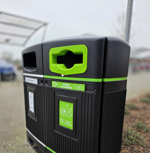 Mixed recycling receptacle